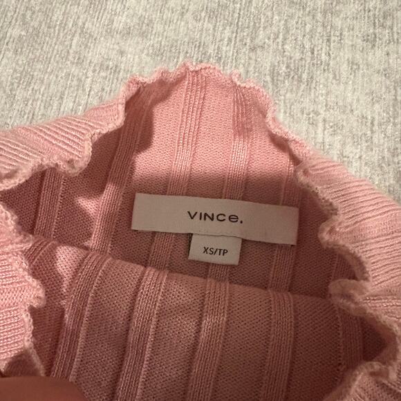 Vince Top - Picture 2 of 4